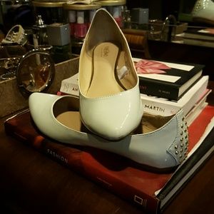 Mint flats with stud detail