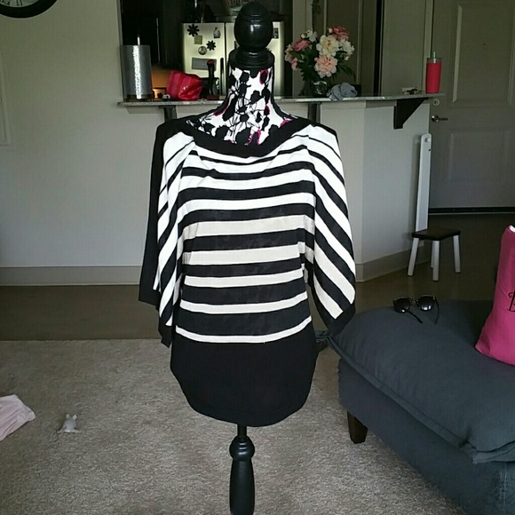 Cute half sleeve top