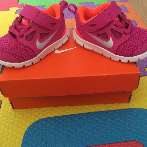Nike shoes