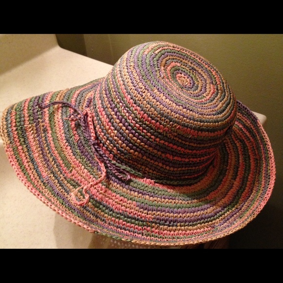 Floppy Straw sun hat