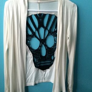 Skull cardigan 💀💀