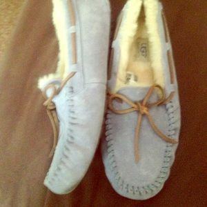 Never worn before ugg moccasins