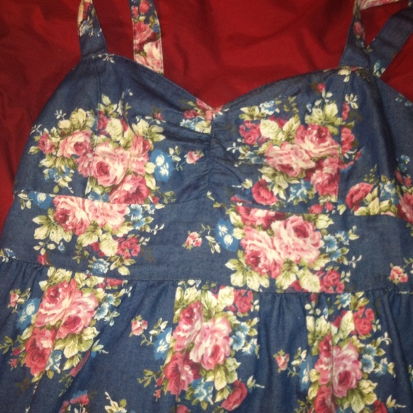Floral print short dress