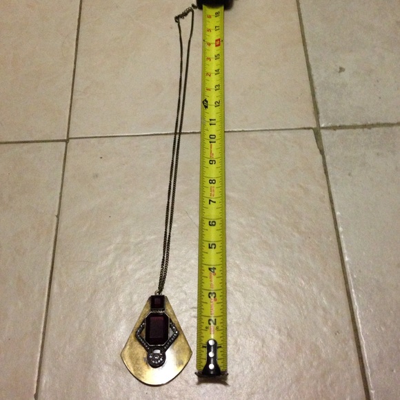 Beautiful statement necklace - Picture 3 of 3