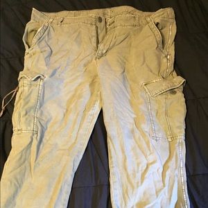 American eagle green cargo pants