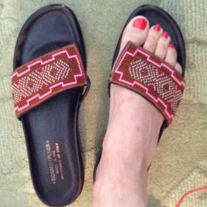 Donald J Pliner Fifi Sandals Size 9 /39 Beaded!