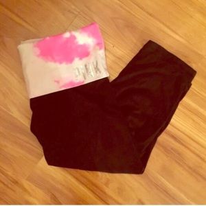 💥SALE💥Vs PINK crop leggings. M.