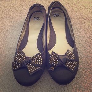 Bow ballet flats