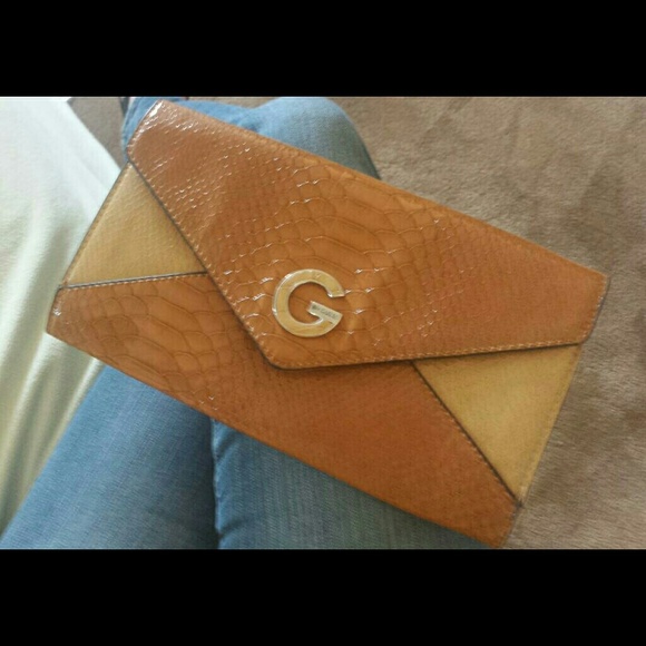 G by Guess clutch