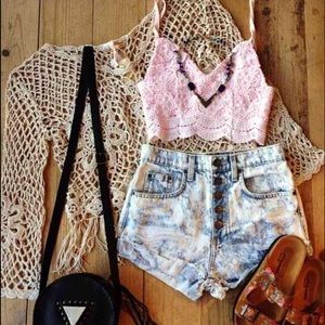 Lf pink lace crop
