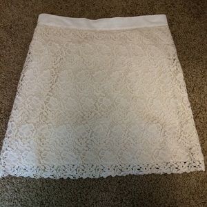 Loft 12 PETITE Ivory Lace Skirt