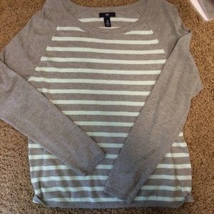 GAP Mint and Grey Sweater size Medium