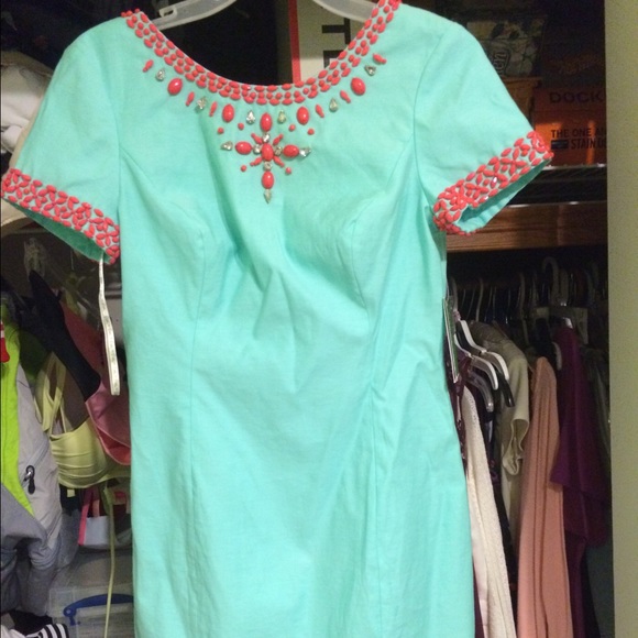 ❌❌SOLD❌❌Lilly Pulitzer NWT shift - Picture 2 of 4