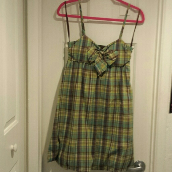 NWOT. **Reposh** totally adorable bubble dress - Picture 2 of 3