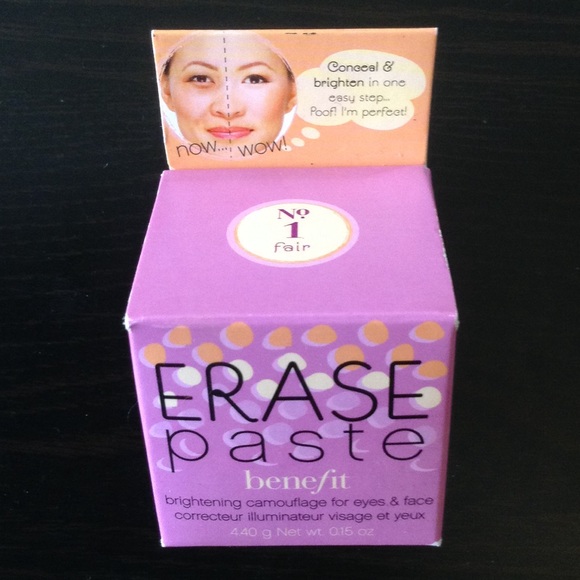 Benefit Erase Paste Concealer (No. 01 fair)