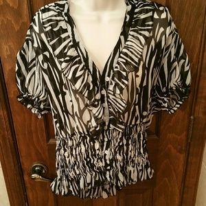 Black and white mesh top. 2for10$tops