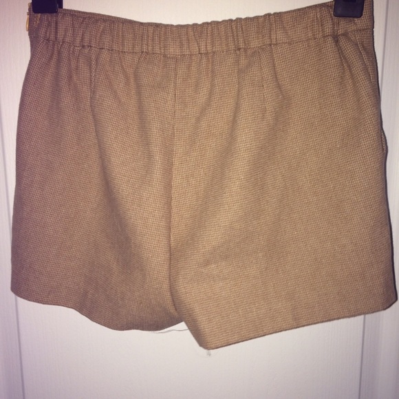 Zara shorts, knickers - Picture 2 of 4