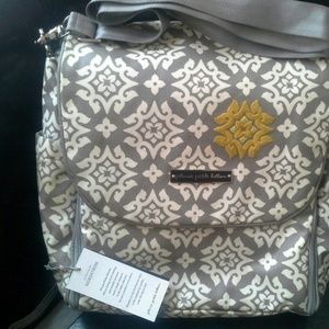 PETUNIA PICKLE BOTTOM BOXY MISTS OF MONTREUIL