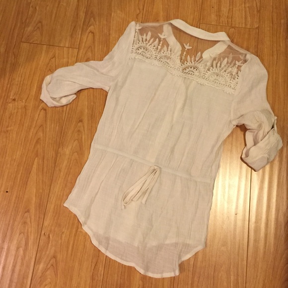 Linen Cream Button Down Blouse w/Lace - Picture 3 of 3
