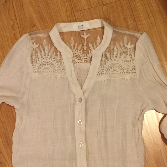 Linen Cream Button Down Blouse w/Lace - Picture 2 of 3