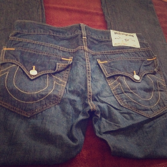 True Religion blue jeans... Worn only once!!!