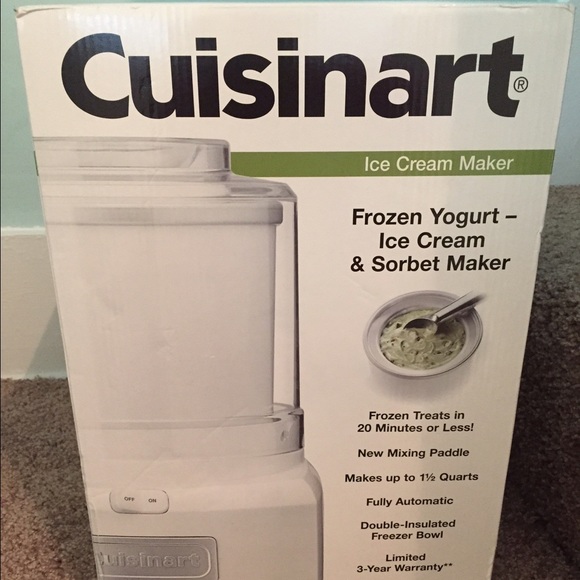 Cuisinart Frozen Yogurt-ice cream maker