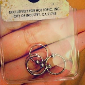 20G hot topic hoops