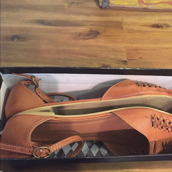 Francesca's Sandals - Picture 3 of 3