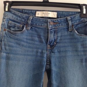 Abercrombie & Fitch Skinny Jeans size 0