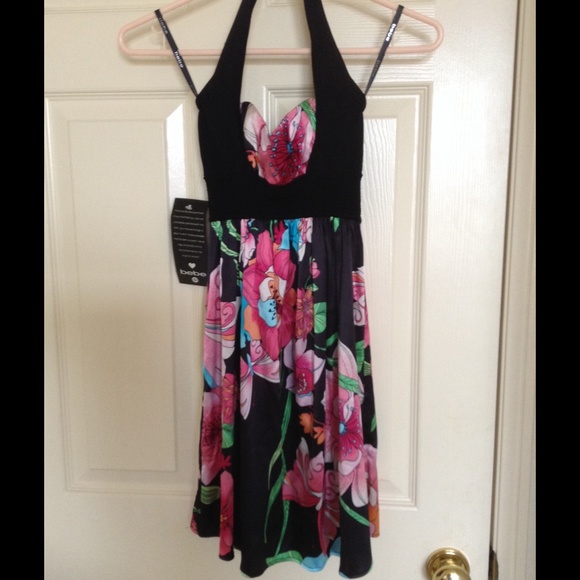 NWT Bebe Silk Floral Halter Dress Size XS