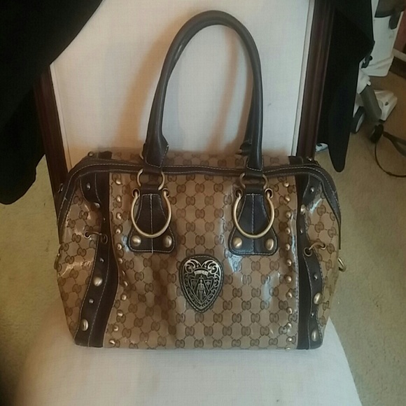 Vintage Handbag that is 10 years