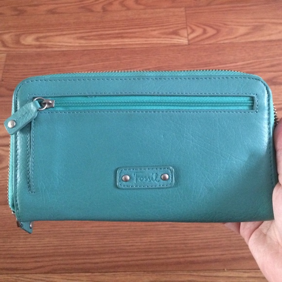 Fossil wallet