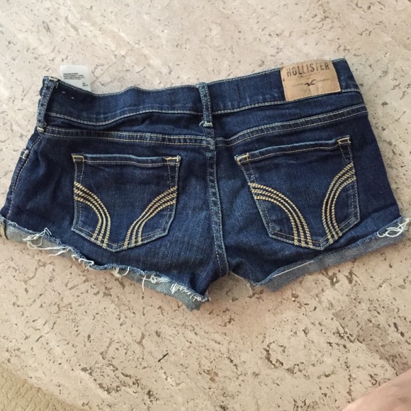 Hollister shorts - Picture 2 of 2