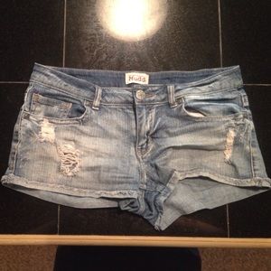 Light denim jean shorts