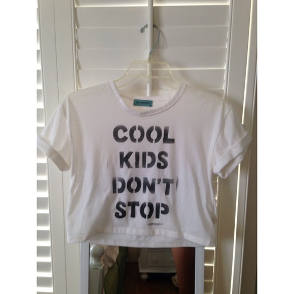 Cool kids don't stop crop top