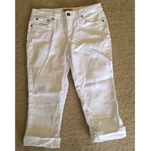 Plain white capris