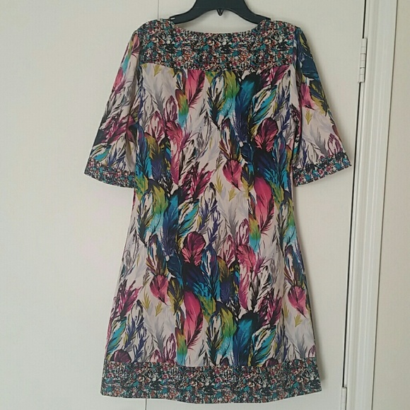 Feather Dress - Picture 2 of 2