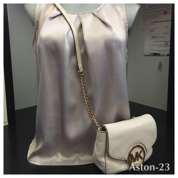!!SOLD!! 💯% Authentic MK bag. Taking reasonable offers.