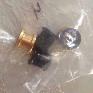 Smiley plugs and studded tunnels 7/16