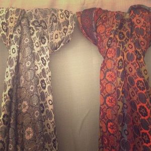 2 Cynthia Rowley Scarves in Woven Pattern
