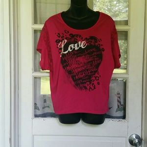 Love tee