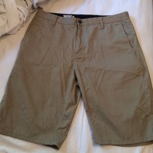 **Bundle 3 pairs shorts**