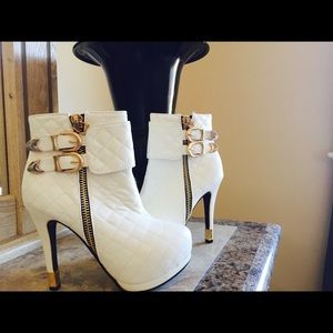 Booties white and gold accents