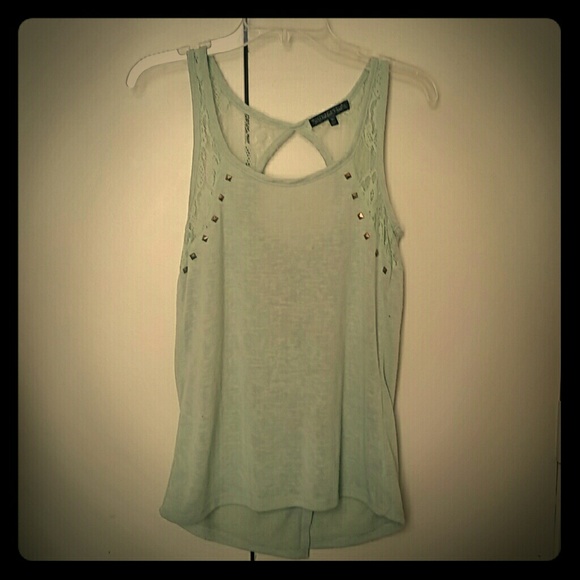 Green studded tank - Picture 1 of 4