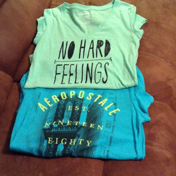 Six piece Aeropostale bundle size L/XL