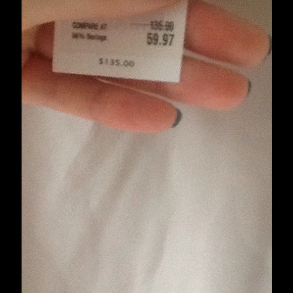 🍒SOLD 🍒Vince camuto - Picture 3 of 3