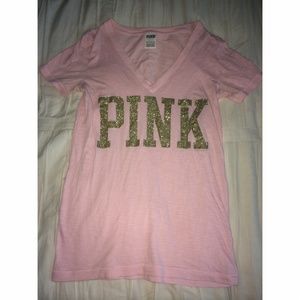 💗2HR SALE💗VS pink tee
