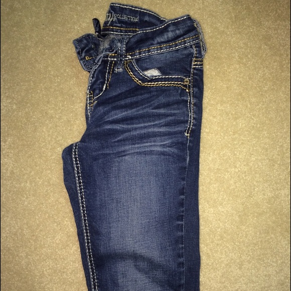 Vanity jeans, dark wash.
