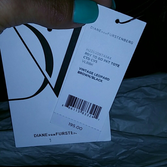 Authentuc NWT Diane Von Furstenberg Tote - Picture 2 of 4