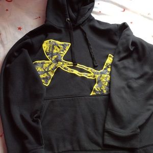 Under Armour Sweatshirt
